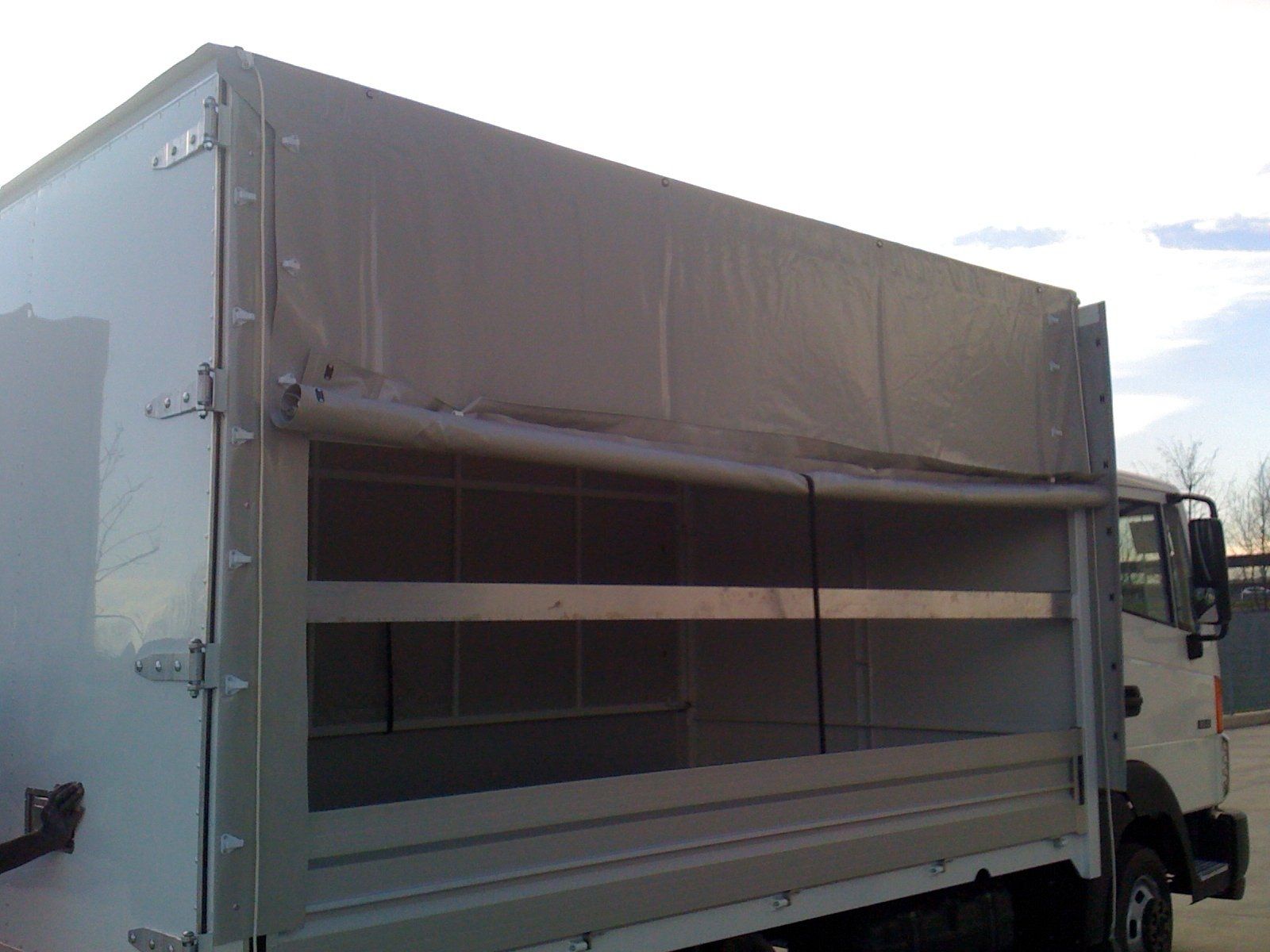 teloni per camion rimovibili