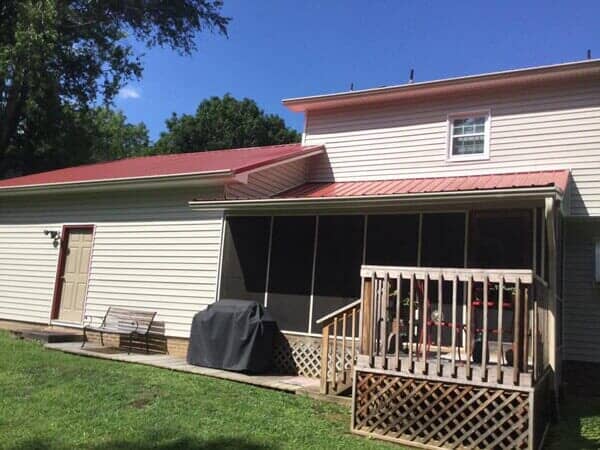 Simple house with siding — custom siding in Elizabethton, TN