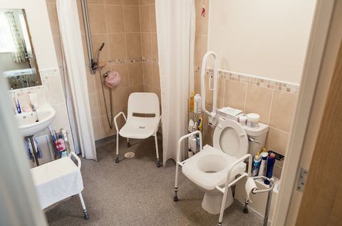 mobility bathroom