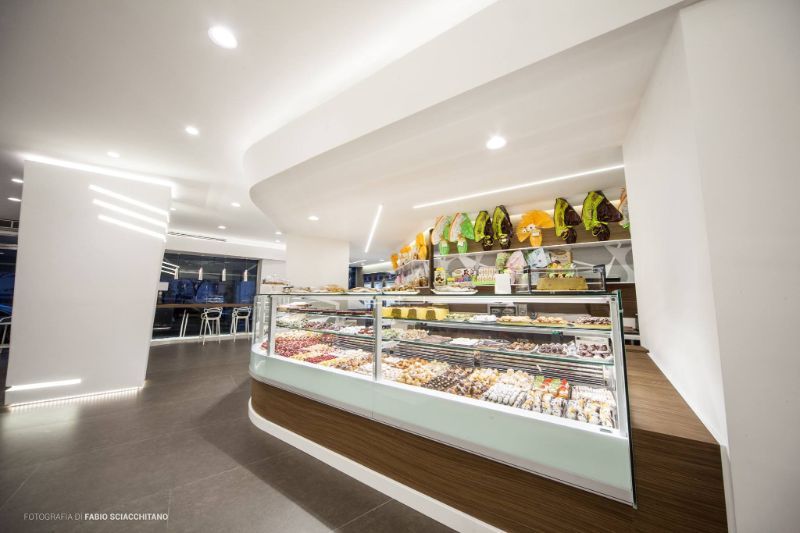 vetrina pasticcini