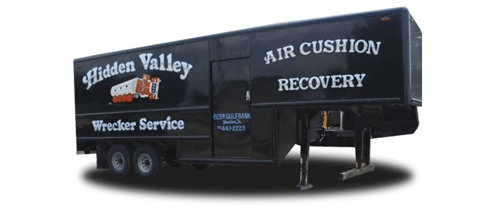 Black Hidden Valley Wrecker Service trailer with 