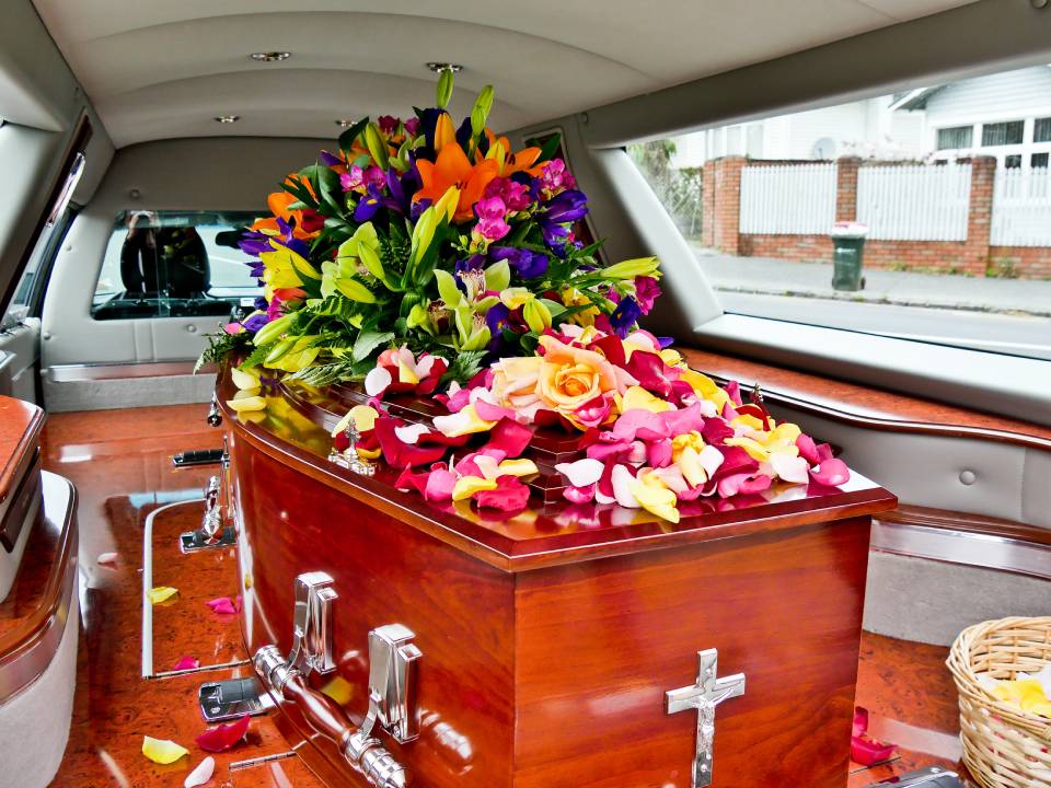 Trasporto funebre