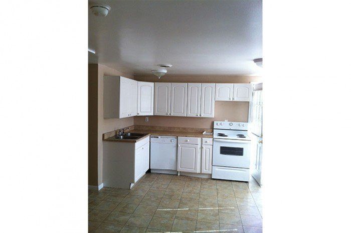 Easy Manor interior kitchen photo