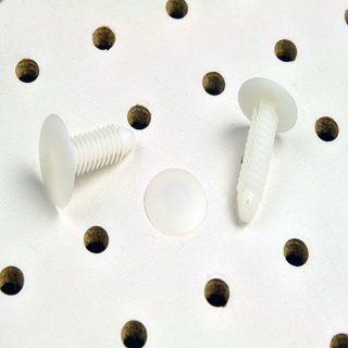 Tres tornillos  para exhibidores para colocar a presión, de plástico.