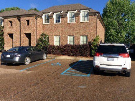 Criminal in handcuffs - family law in Oxford, MS Criminal in handcuffs - family law in Oxford, MS