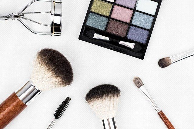 makeup and brushes
