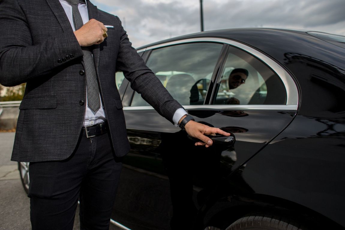conducente di auto per viaggi di lavoro