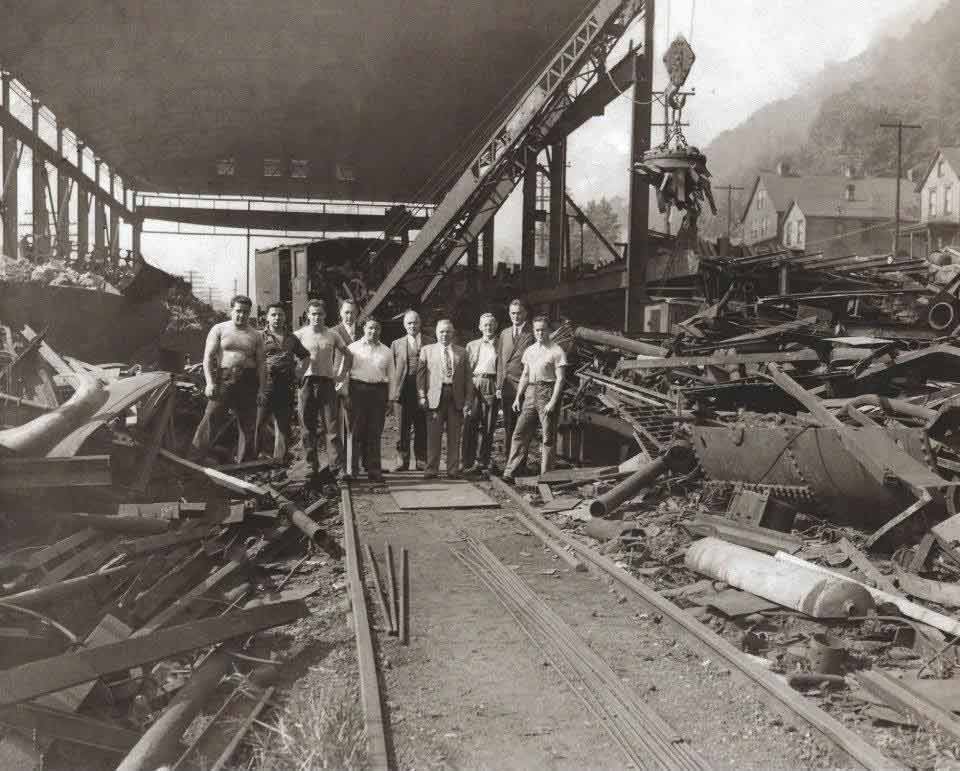 Environment friendly — photo of workers in Kittanning, PA