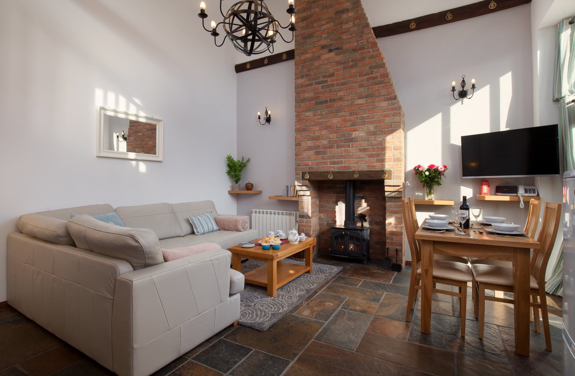 Living Area - Swift Cottage