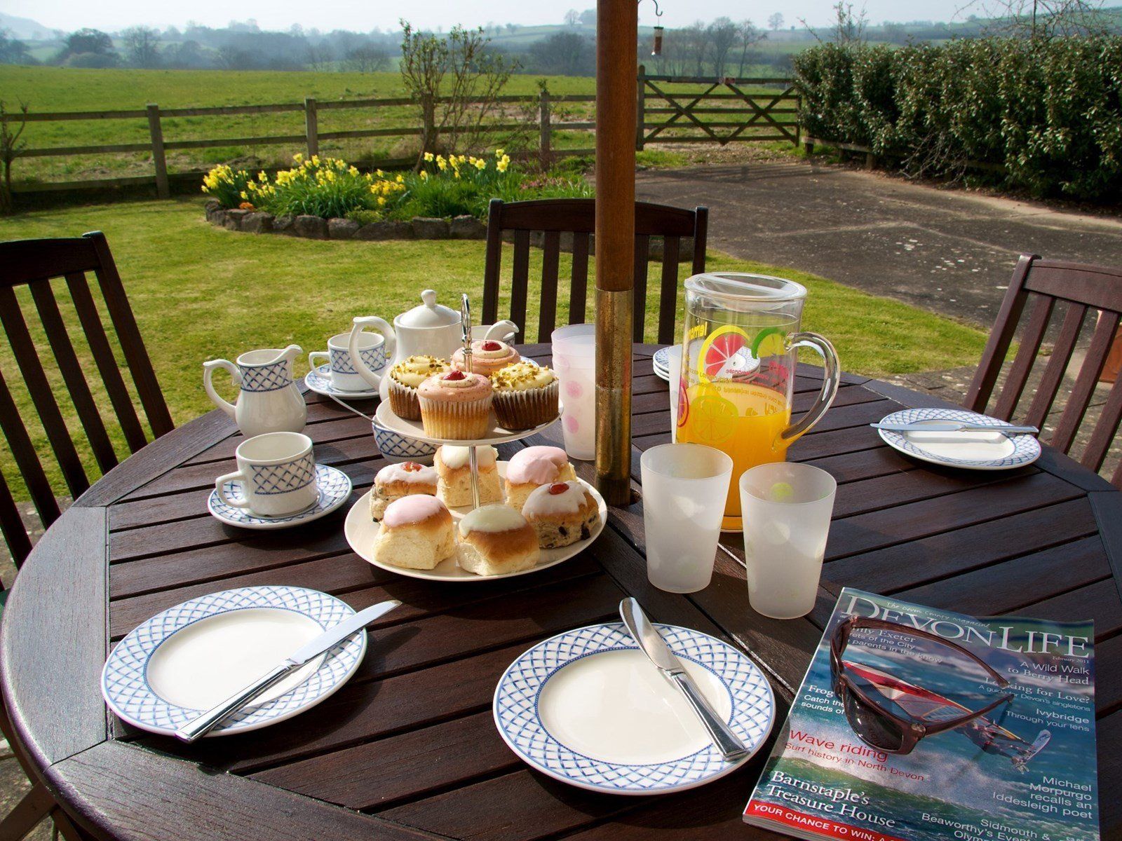Private Garden - Blackbird Cottage
