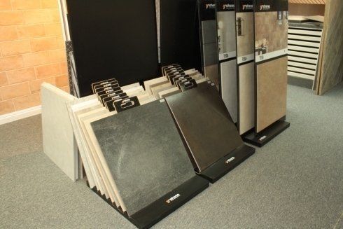Ampio catalogo di materiali per rivestimenti di interni ed esterni