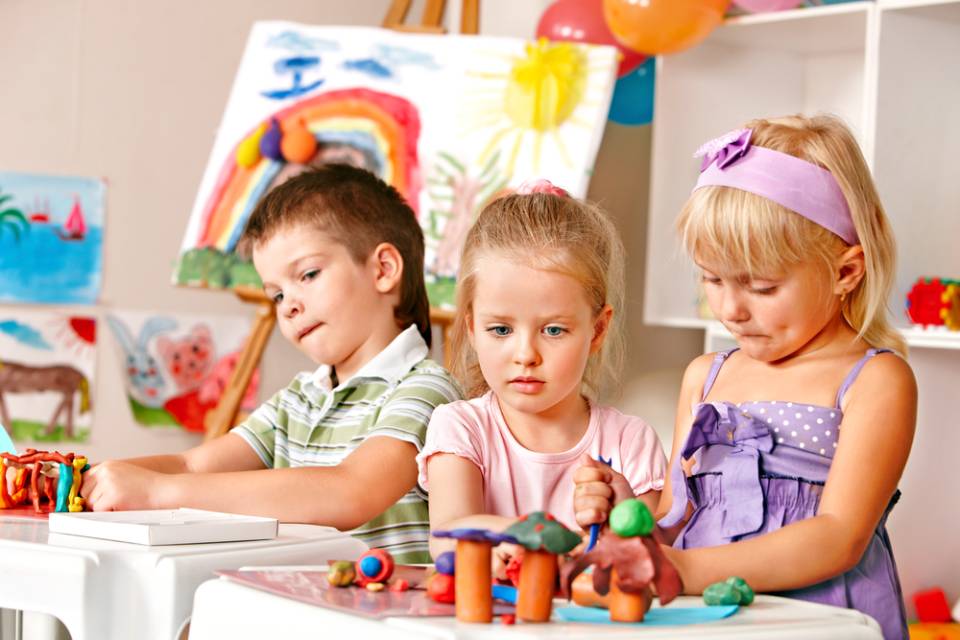 bambini all'asilo