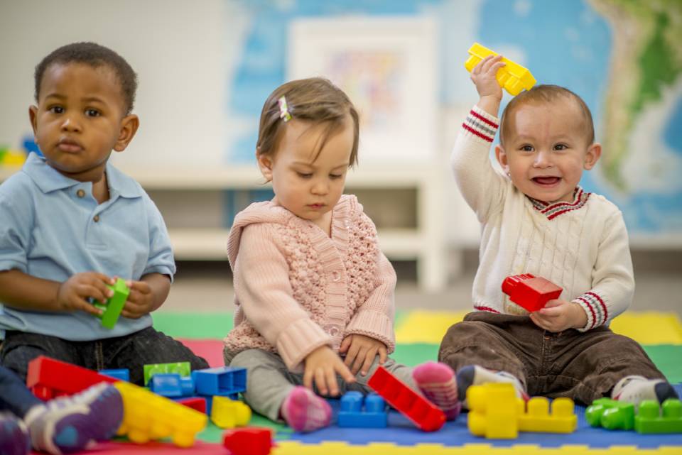 bambini all'asilo