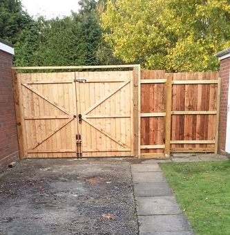 featheredge gates