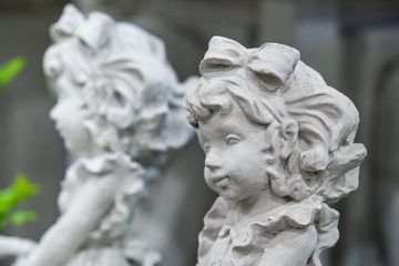 Marble Sculpture — Licensed Appraiser in Bend, OR Marble Sculpture — Licensed Appraiser in Bend, OR