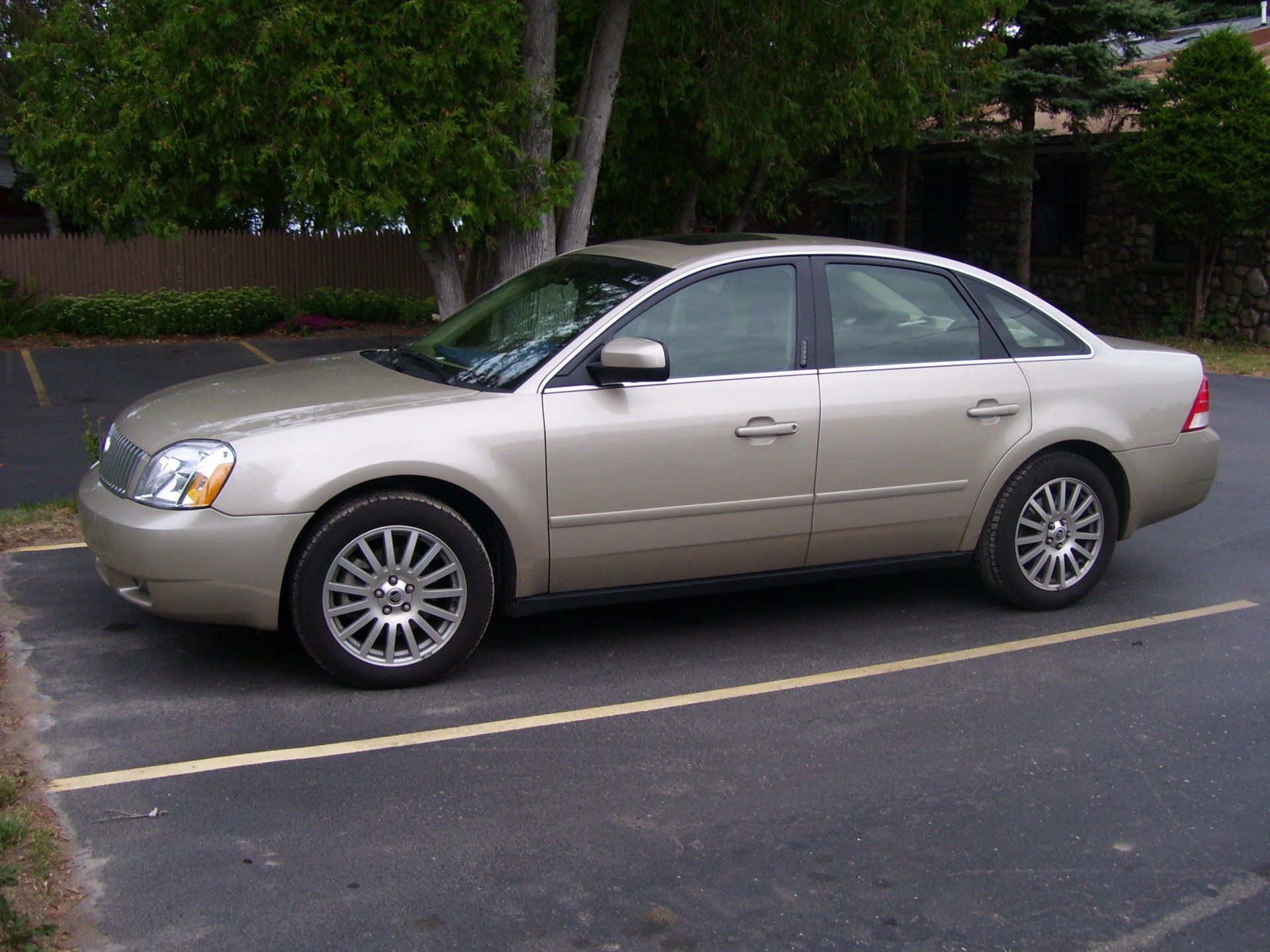 Mercury Windshield Replacement Arizona