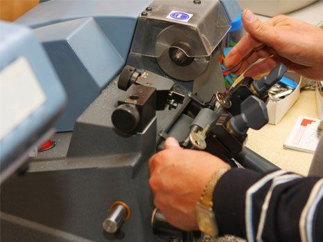 Key cutting experts