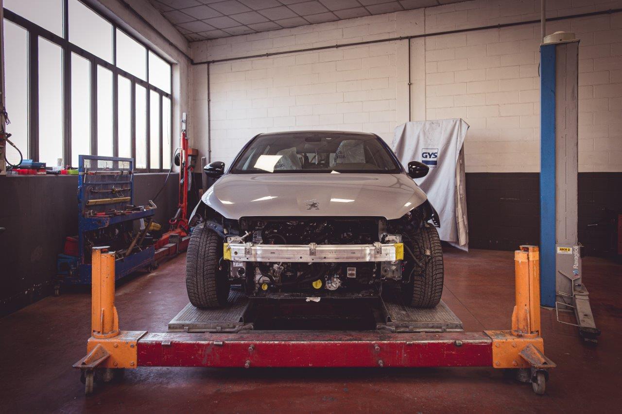 auto in officina