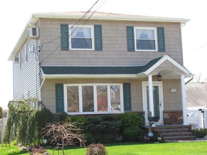 siding installation by Arrow Home Improvements in Seaford NY
