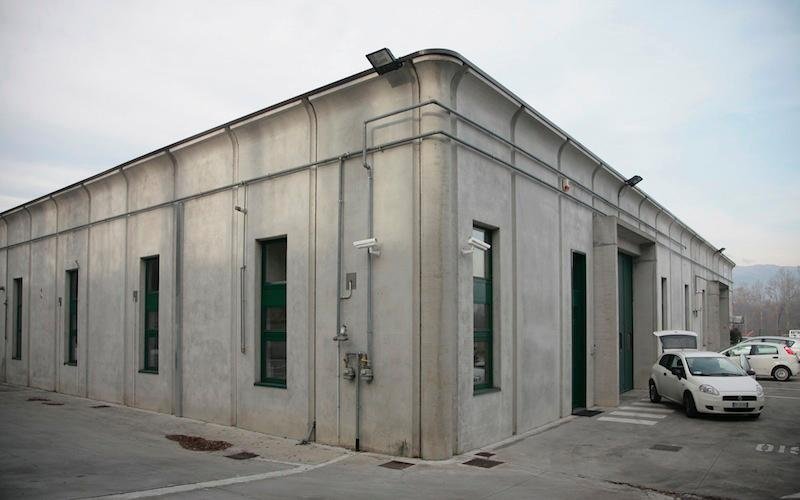 Esterno azienda Riboldi Autoricambi - Como