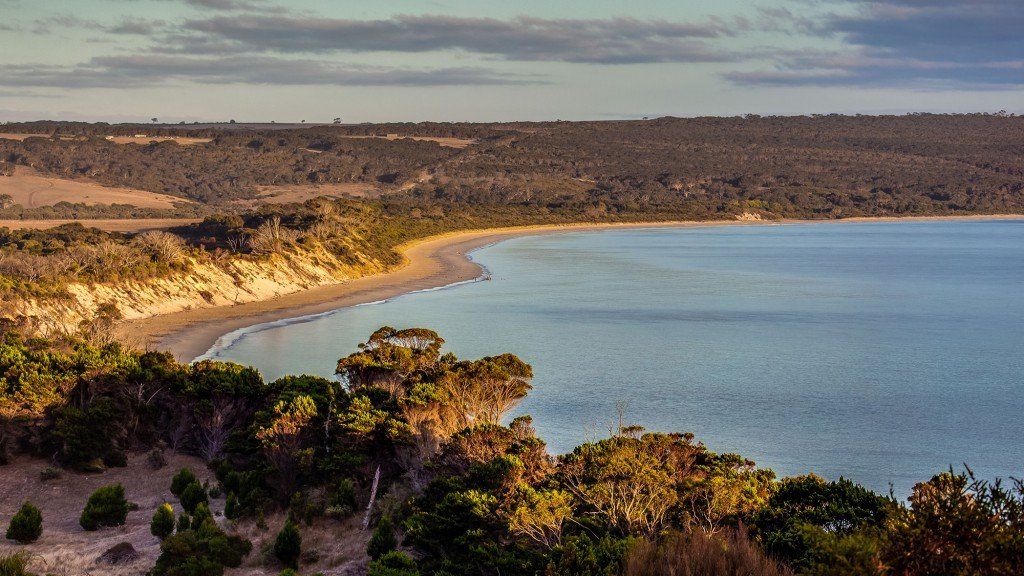 Antechamber Bay accommodation with an ocean view