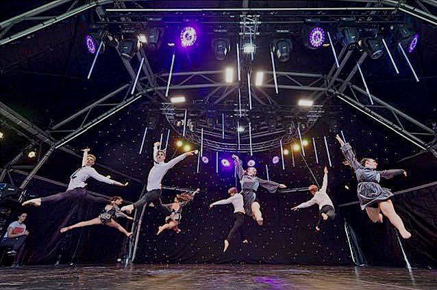 Dance Live show