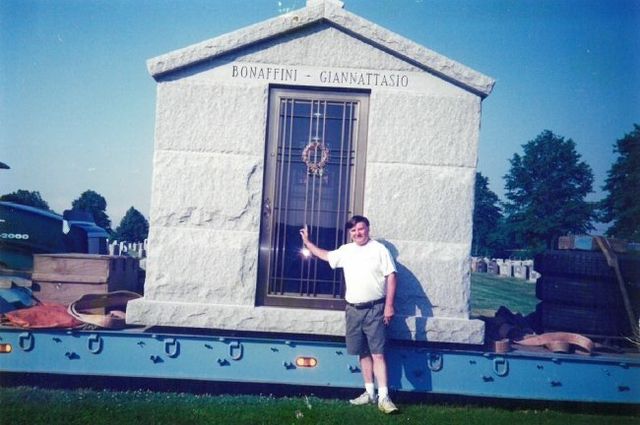 mausoleum