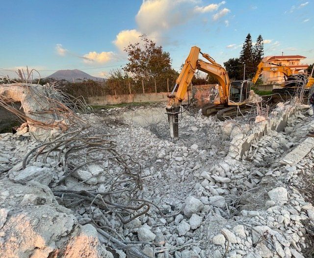 martello pneumatico per demolizioni edili controllate