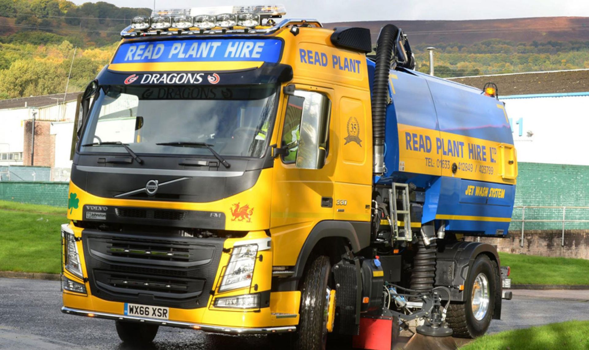 Service truck