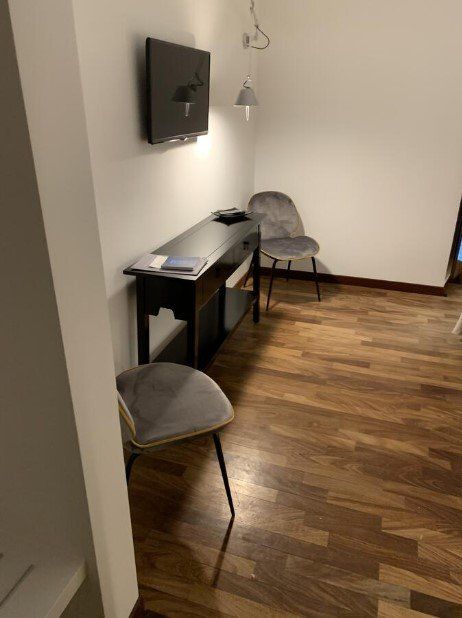 Corner room