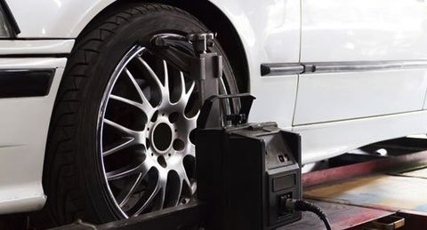 tyre fitting
