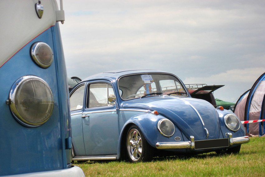 Blue car