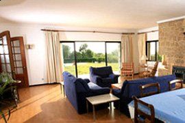 Painting and decorating services