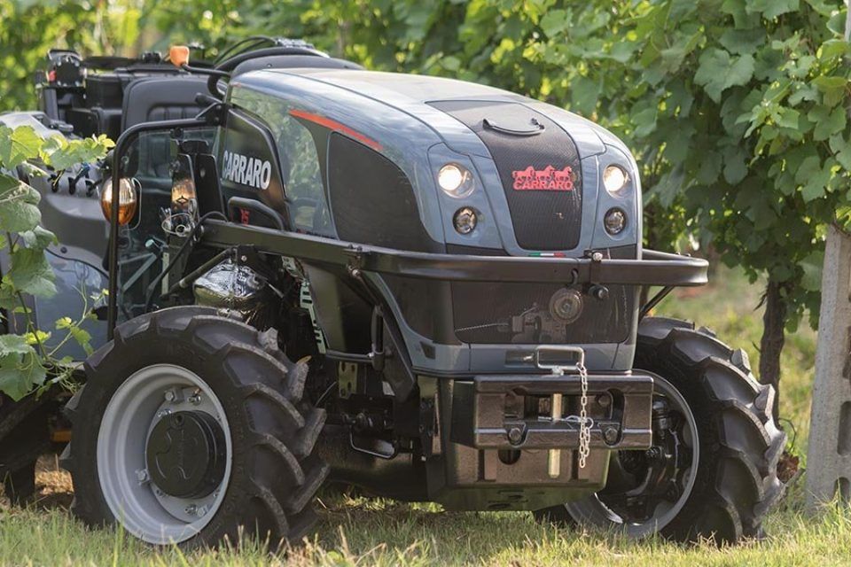 trattore Carraro
