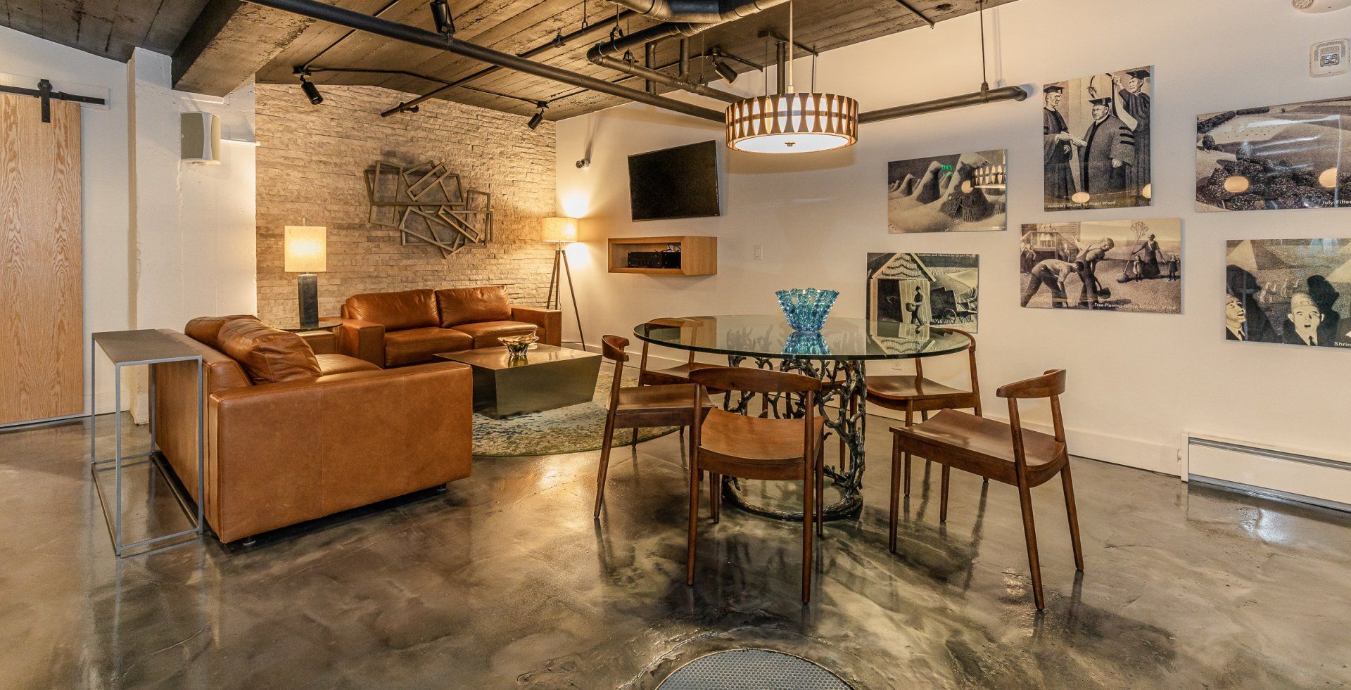 Common Area Lounge