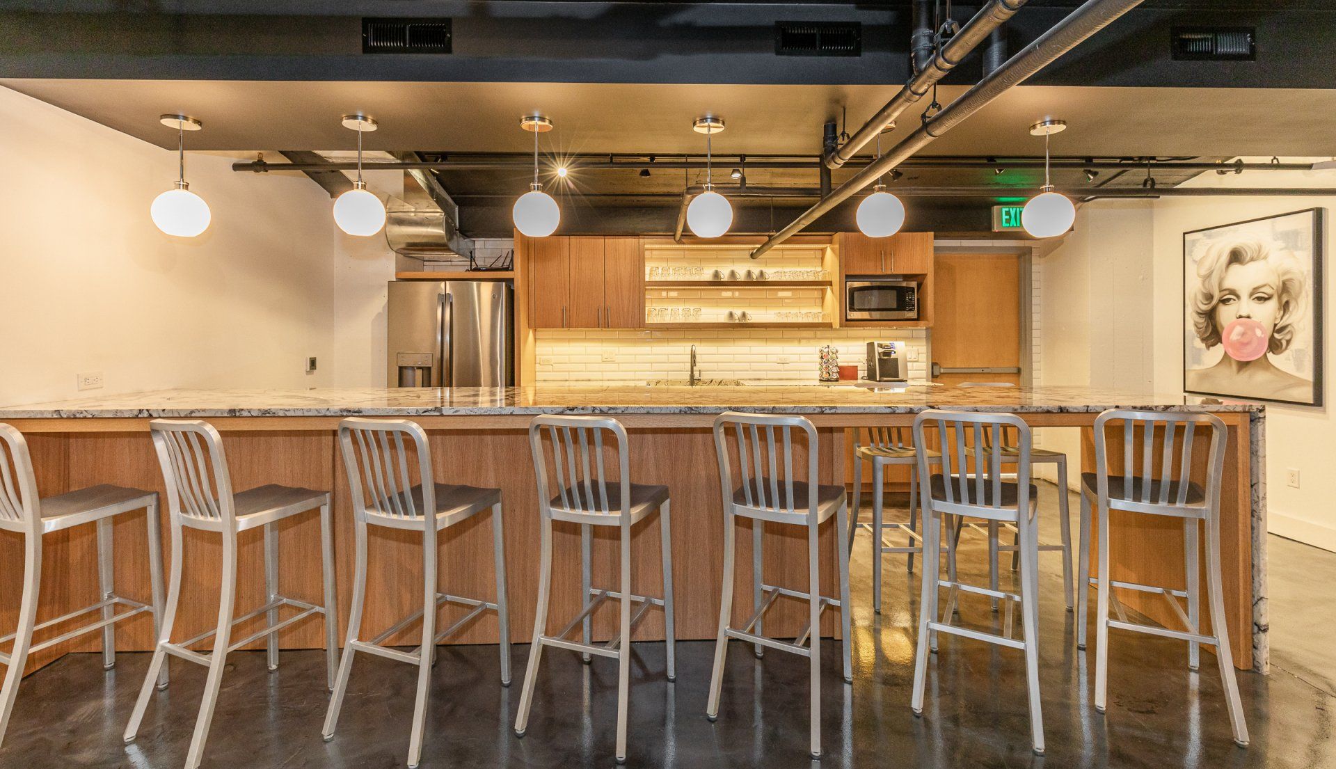 Common Area Kitchen