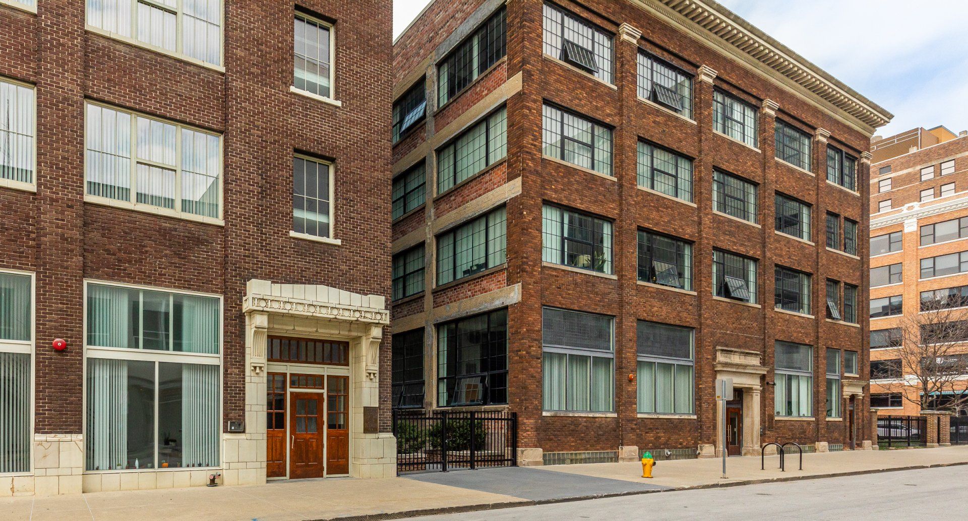 Front Exterior 10th Street Lofts