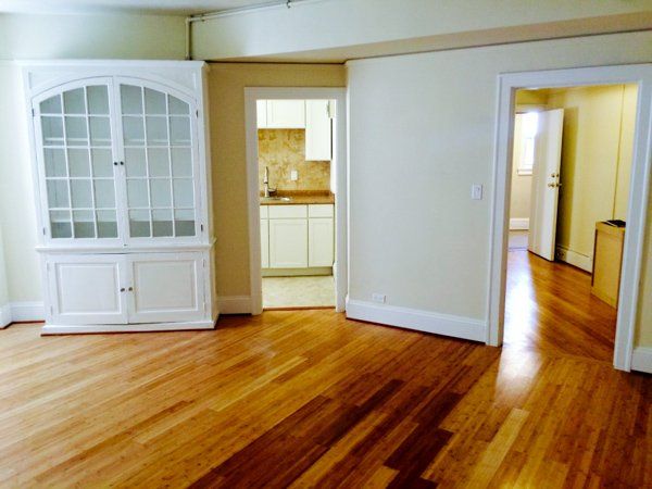 A view of the main living area at the Liberty Circle Apartments