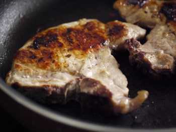 cooked pork chops