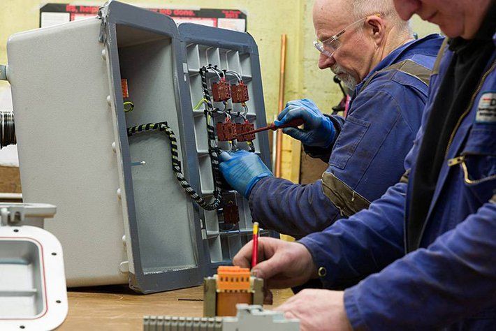 Deebridge Electrical Engineers - Manufacture Deebridge Electrical Engineers - Manufacture