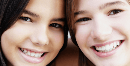 2 girls smiling