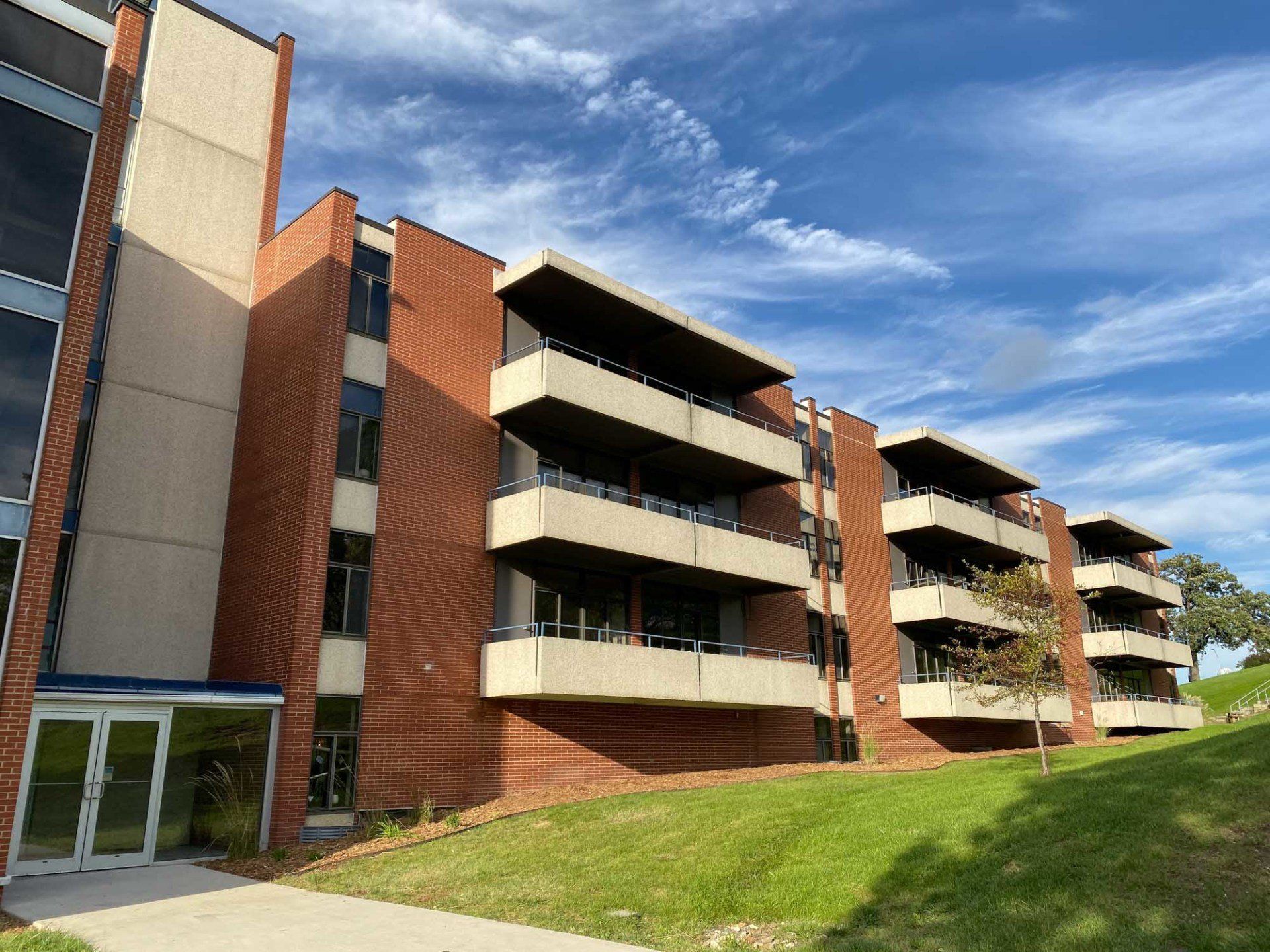 Exterior | The Village @ Gray's Lake Exterior