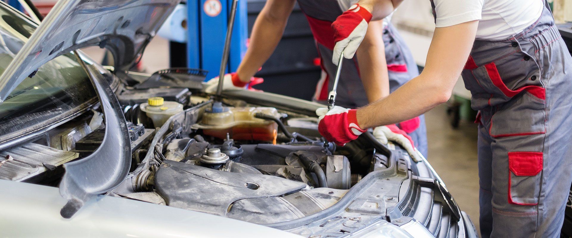 car engine servicing