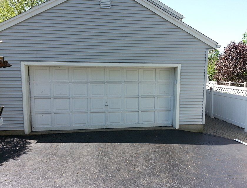 Aluminum Garage Doors | Old Saybrook, CT | Westerly , RI | New London, CT | Narangansett, RI