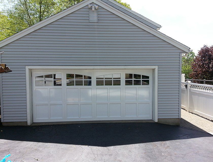 Aluminum Garage Doors | Westerly , RI | Old Saybrook, CT | New London, CT | Narangansett, RI