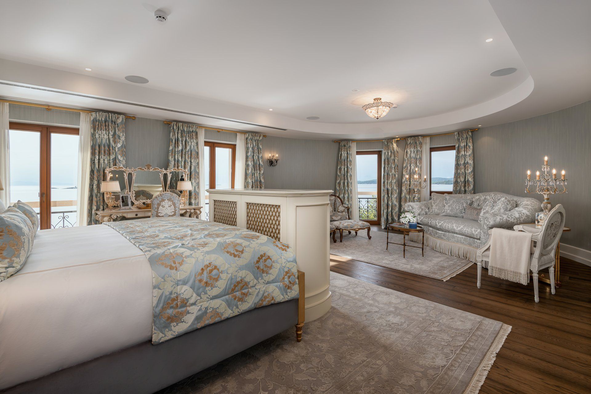 Villa Korta Katarina Suite 301: The Owner’s Suite — A Masterpiece of Coastal Living