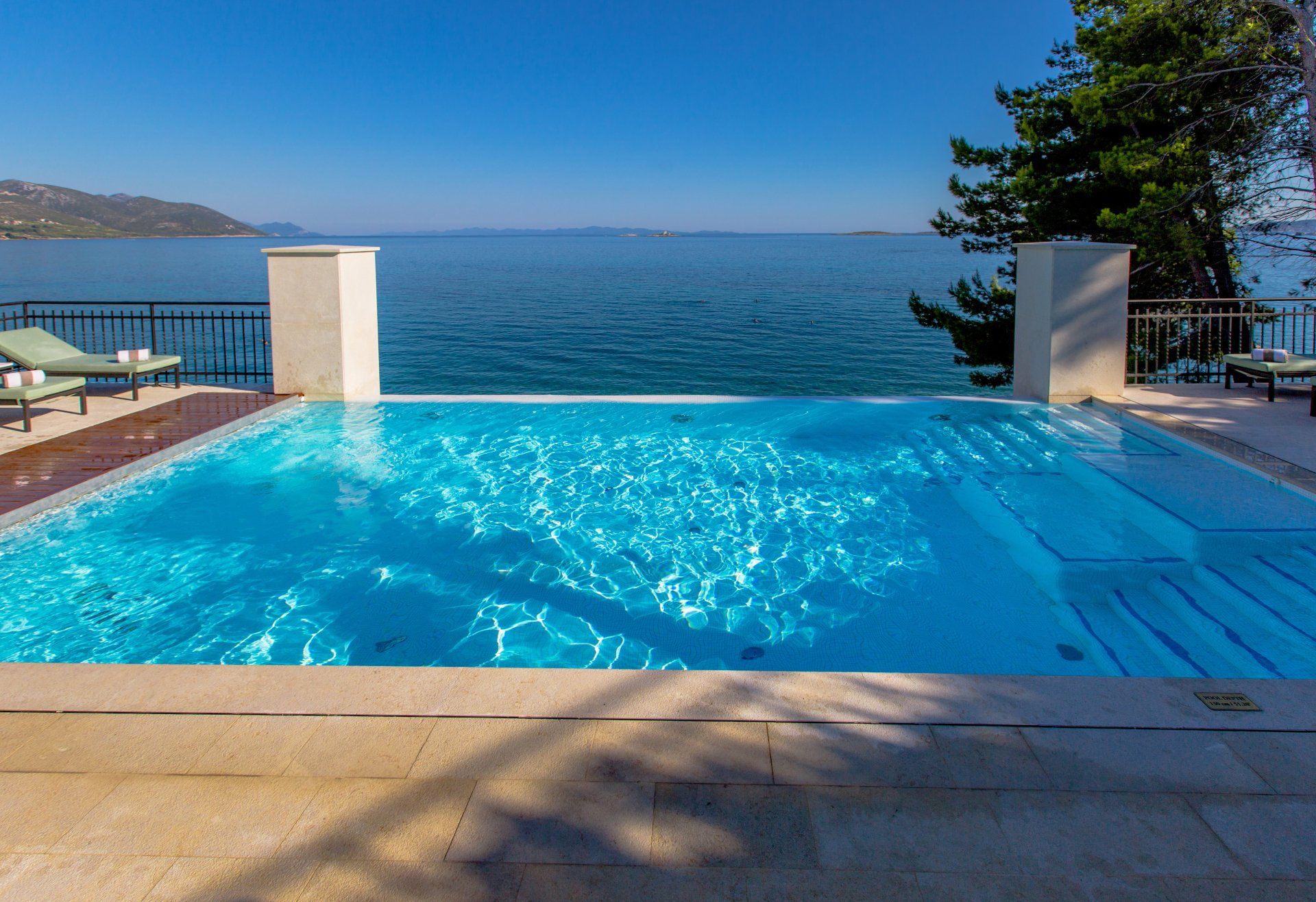 Villa Korta Katarina pool