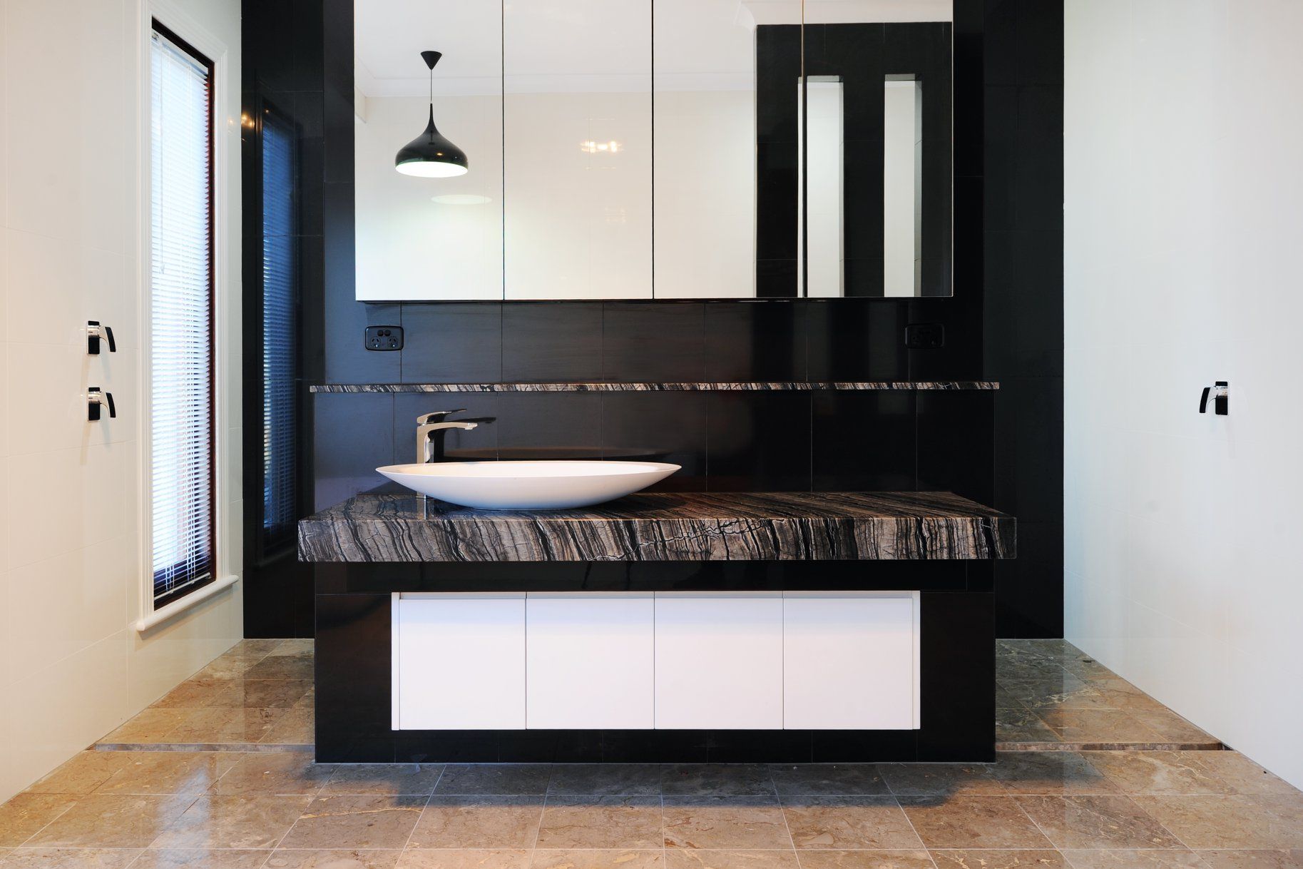 Black and White Themed Kitchen — Jaycee’s Constructions In Mudgee NSW