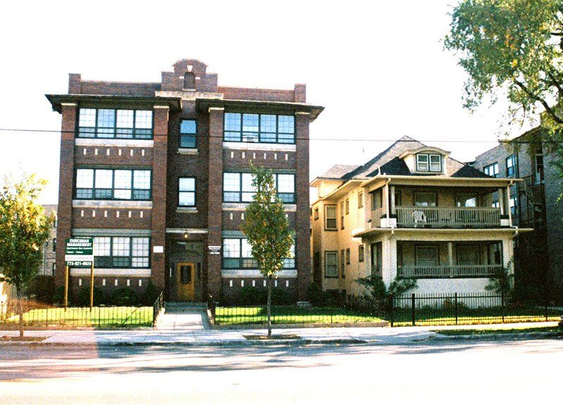 219-227 N Central