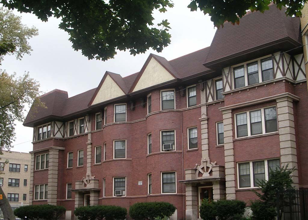 300 North Pine Avenue